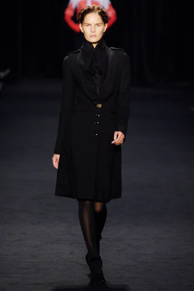 Look 14